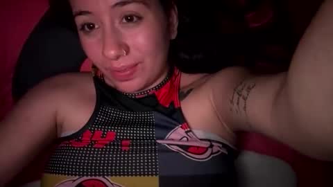 Ana Mara  i cant Make noise My family is here  online show from April 29, 5:33 am