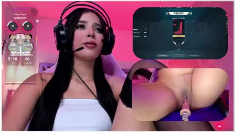Snapshot of sweetie_cloe chatting on May 18, 9:42 pm sweetie_cloe online show from May 18, 9:42 pm