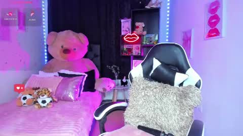   online show from June 26, 3:44 am