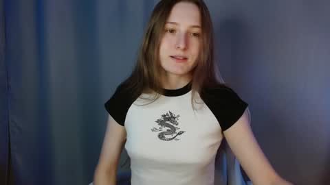 Snapshot of sweetie_lover chatting on December 3, 8:17 pm Annie online show from December 3, 8:17 pm