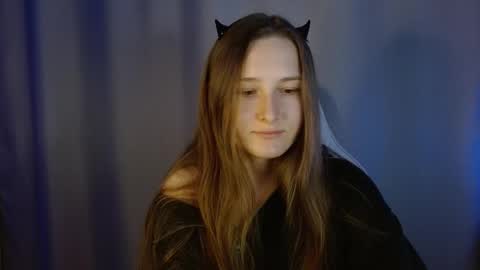 Snapshot of sweetie_lover chatting on September 14, 7:35 pm Annie online show from September 14, 7:35 pm