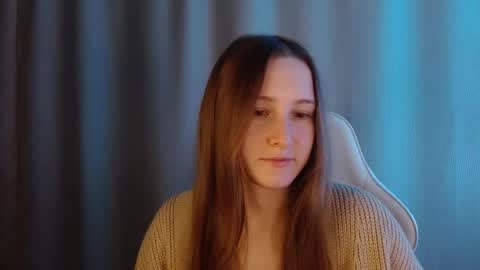 Annie online show from February 26, 9:25 pm