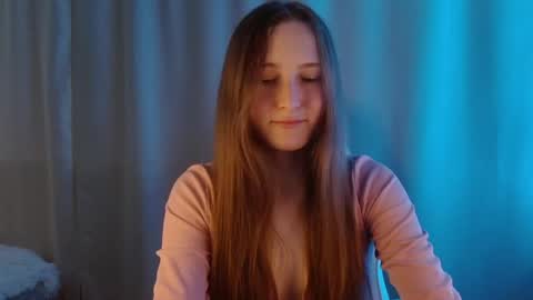 Annie online show from June 8, 1:28 am