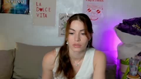 Snapshot of sweetiedarlingxoxox chatting on July 5, 11:28 am Daddy Babby Girl online show from July 5, 11:28 am