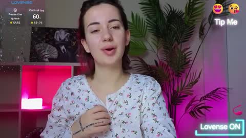 Kendl online show from April 7, 9:59 pm