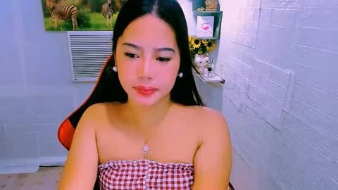 Nicole online show from October 17, 11:29 pm