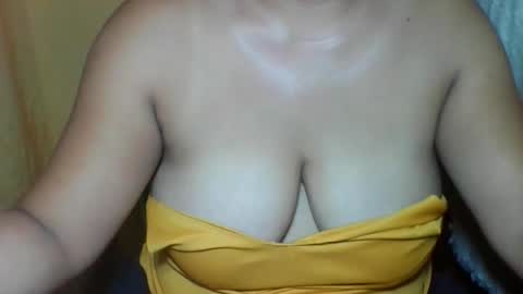 Snapshot of sweetiepinay30 chatting on February 1, 6:06 pm sweetiepinay30 online show from February 1, 6:06 pm