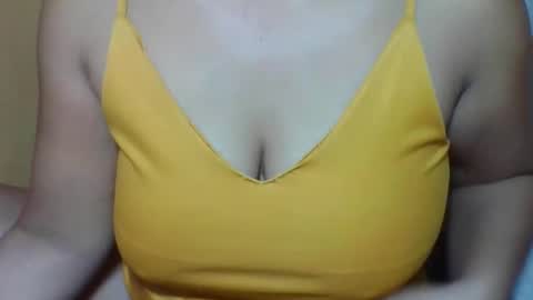 Snapshot of sweetiepinay30 chatting on February 10, 7:18 pm sweetiepinay30 online show from February 10, 7:18 pm