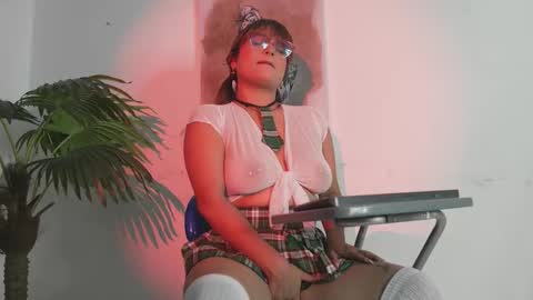   Isabella  online show from March 2, 8:37 pm