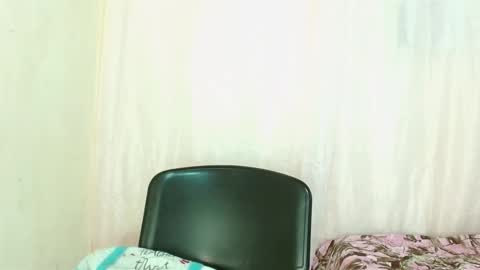 mishel online show from December 4, 4:44 am