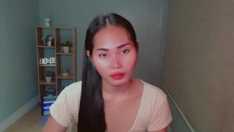   online show from December 13, 11:17 pm