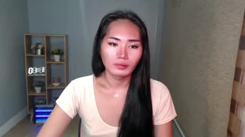   online show from January 5, 11:44 pm