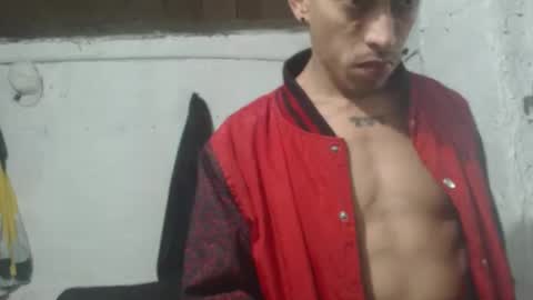 Snapshot of sweetlatinakim chatting on February 25, 12:15 pm Camilo online show from February 25, 12:15 pm
