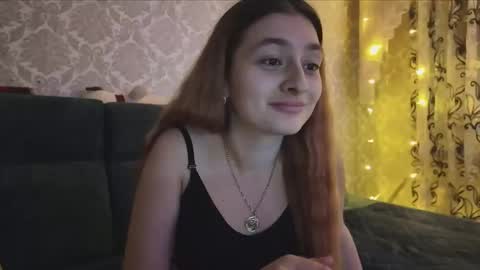 Snapshot of sweetliaison chatting on March 9, 5:17 pm sweetliaison online show from March 9, 5:17 pm