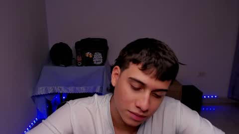 Lian online show from December 5, 5:15 am