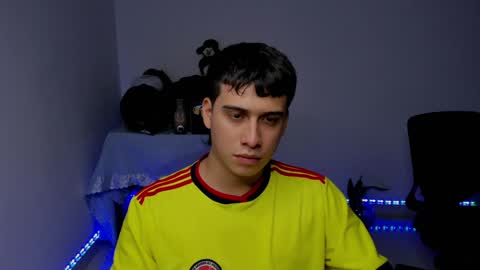 Lian online show from December 10, 7:05 am