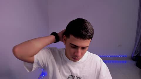 Lian online show from January 27, 3:26 am