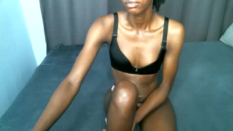 Snapshot of sweetlilly2540 chatting on November 9, 8:56 am sweetlilly2540 online show from November 9, 8:56 am