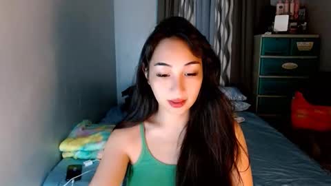 Lilly online show from February 19, 2:51 am