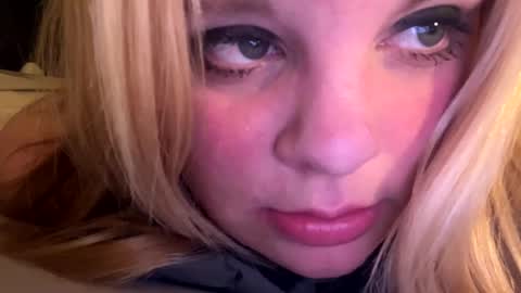 Lisa  online show from January 7, 12:13 am