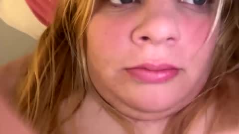 Lisa  online show from January 29, 5:13 pm