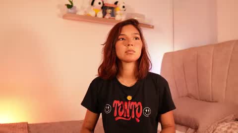 Snapshot of sweetlittlevenus chatting on June 12, 10:08 pm Venus online show from June 12, 10:08 pm