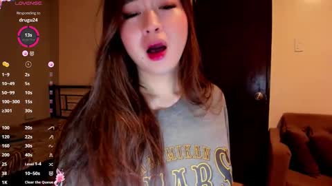 Zoe online show from November 28, 7:00 am