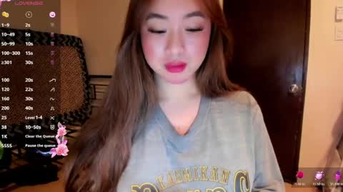 Snapshot of sweetlovepinay04 chatting on July 16, 2:56 pm Zoe online show from July 16, 2:56 pm