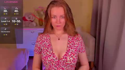 Snapshot of sweetmilkis chatting on June 15, 5:59 pm Swetmilkis online show from June 15, 5:59 pm
