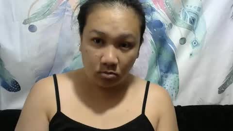 Snapshot of sweetnipples1987 chatting on February 2, 7:56 pm sweetnipples1987 online show from February 2, 7:56 pm