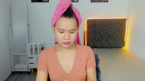 Snapshot of sweetnwildts chatting on May 28, 11:07 am Ghena online show from May 28, 11:07 am