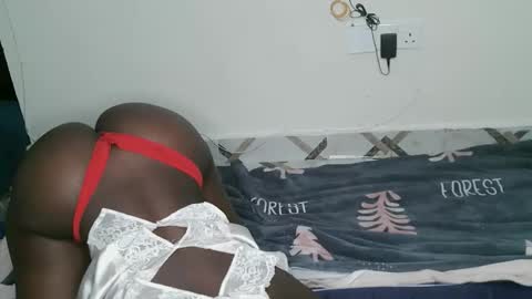 sweetpasion2 online show from March 12, 12:06 am