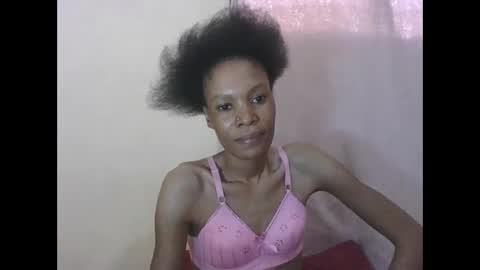 Snapshot of sweetpetite254 chatting on May 1, 2:10 pm ESTHER online show from May 1, 2:10 pm