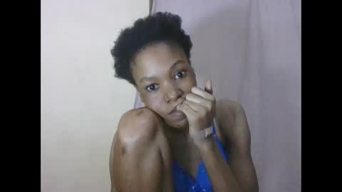 Snapshot of sweetpetite254 chatting on May 3, 1:22 am ESTHER online show from May 3, 1:22 am