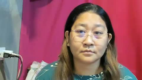 Snapshot of sweetpilipina88 chatting on January 30, 11:24 pm MIA online show from January 30, 11:24 pm