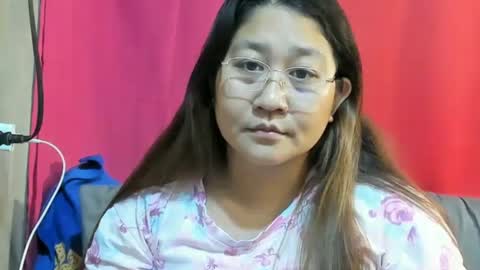 Snapshot of sweetpilipina88 chatting on March 1, 8:34 am MIA online show from March 1, 8:34 am