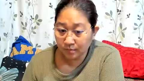 Snapshot of sweetpilipina88 chatting on September 22, 6:54 pm MIA online show from September 22, 6:54 pm