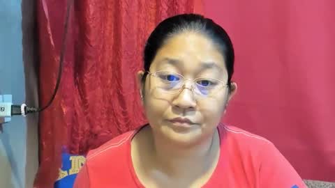 Snapshot of sweetpilipina88 chatting on February 10, 9:57 am MIA online show from February 10, 9:57 am