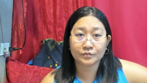 Snapshot of sweetpilipina88 chatting on May 18, 1:24 am MIA online show from May 18, 1:24 am
