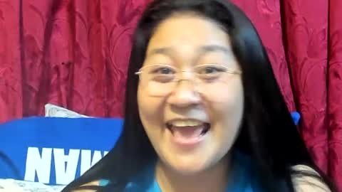 Snapshot of sweetpilipina88 chatting on August 3, 1:16 pm MIA online show from August 3, 1:16 pm
