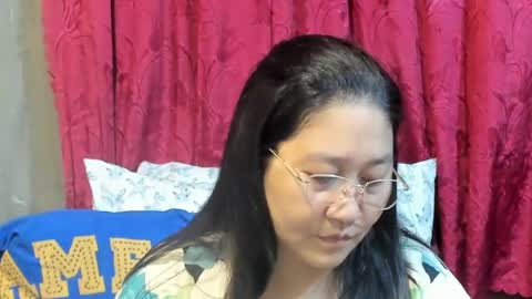 Snapshot of sweetpilipina88 chatting on August 4, 2:30 pm MIA online show from August 4, 2:30 pm