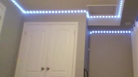 sweetprincelove online show from November 18, 10:41 am