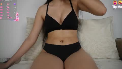Snapshot of sweetpussyhot_ chatting on June 23, 1:58 am Hello Welcome Im here from WEDNESDAY to SUNDAY 430am to 830am and 3 to 7 timeMONDAY and TUESDAY i rest online show from June 23, 1:58 am