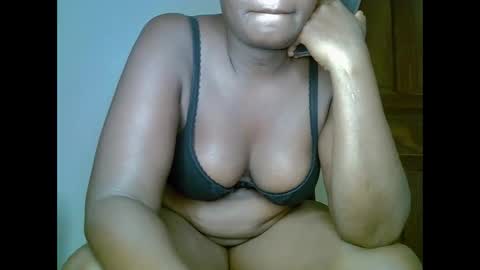 Snapshot of sweetrenne chatting on January 12, 6:49 pm sweetrenne online show from January 12, 6:49 pm