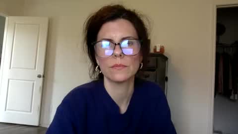 sweetriddance online show from April 16, 1:56 pm