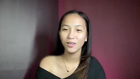 Snapshot of sweetsexy_miax chatting on January 18, 11:47 am Mia online show from January 18, 11:47 am