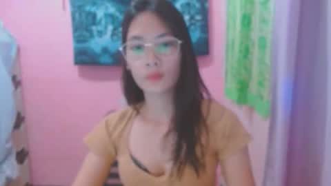 Snapshot of sweetsexygirl20 chatting on June 2, 5:20 am Mia online show from June 2, 5:20 am