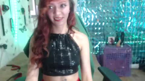 Snapshot of sweetsin_21 chatting on March 7, 10:32 pm MEGHAN LOPEZ online show from March 7, 10:32 pm