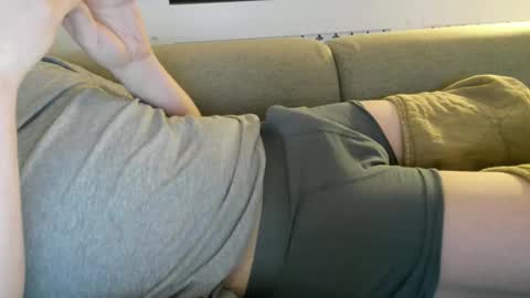 Snapshot of sweetsinner83 chatting on April 13, 7:08 pm sweetsinner83 online show from April 13, 7:08 pm