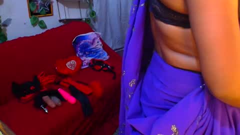 SweetSour online show from March 31, 12:05 pm